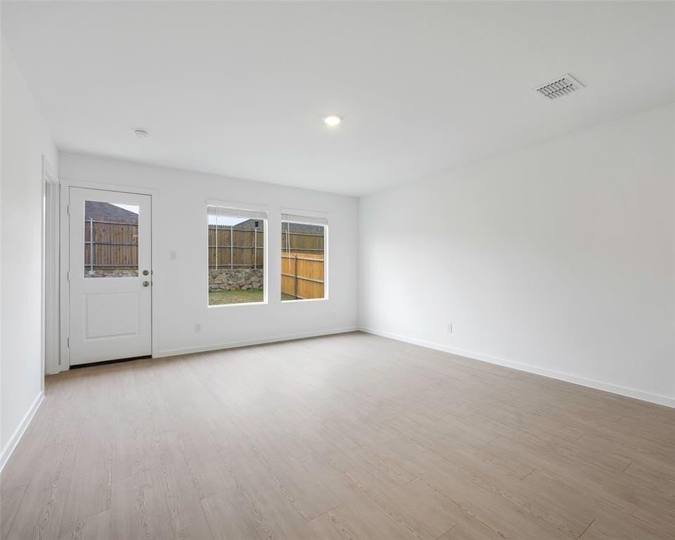 1219 Falcon Heights Drive - Photo 6 of 21