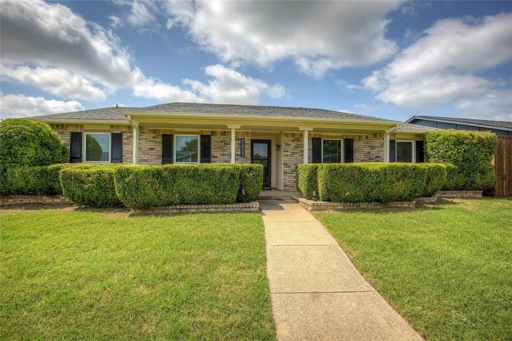 5233 Reed Dr - Photo 2 of 40