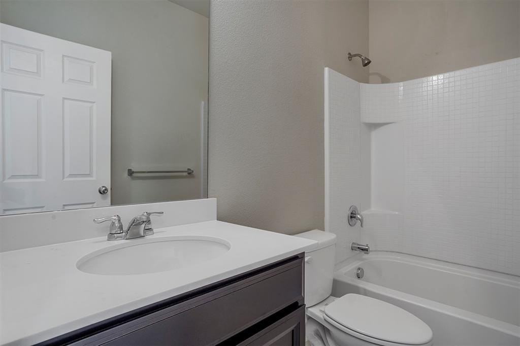 3132 Layla Creek Dr - Photo 4 of 22