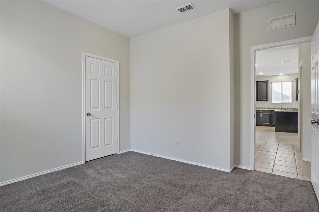 3132 Layla Creek Dr - Photo 6 of 22