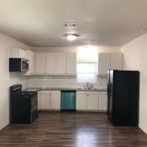 507 S Scullin Ave - Photo 1 of 1