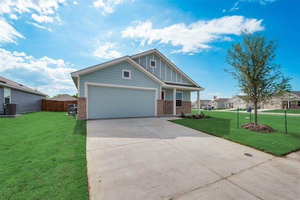 7813 Thornton Dr - Photo 5 of 25