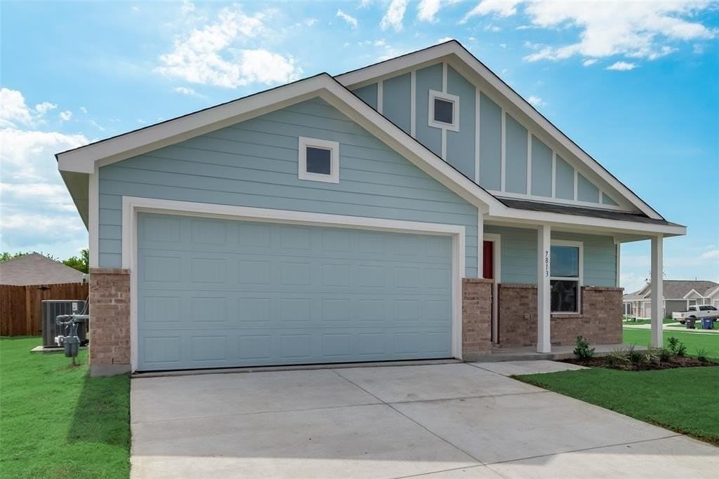 7813 Thornton Dr - Photo 6 of 25