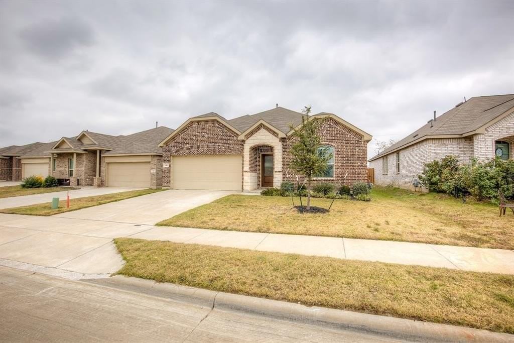 532 Ranchito Pass - Photo 3 of 38