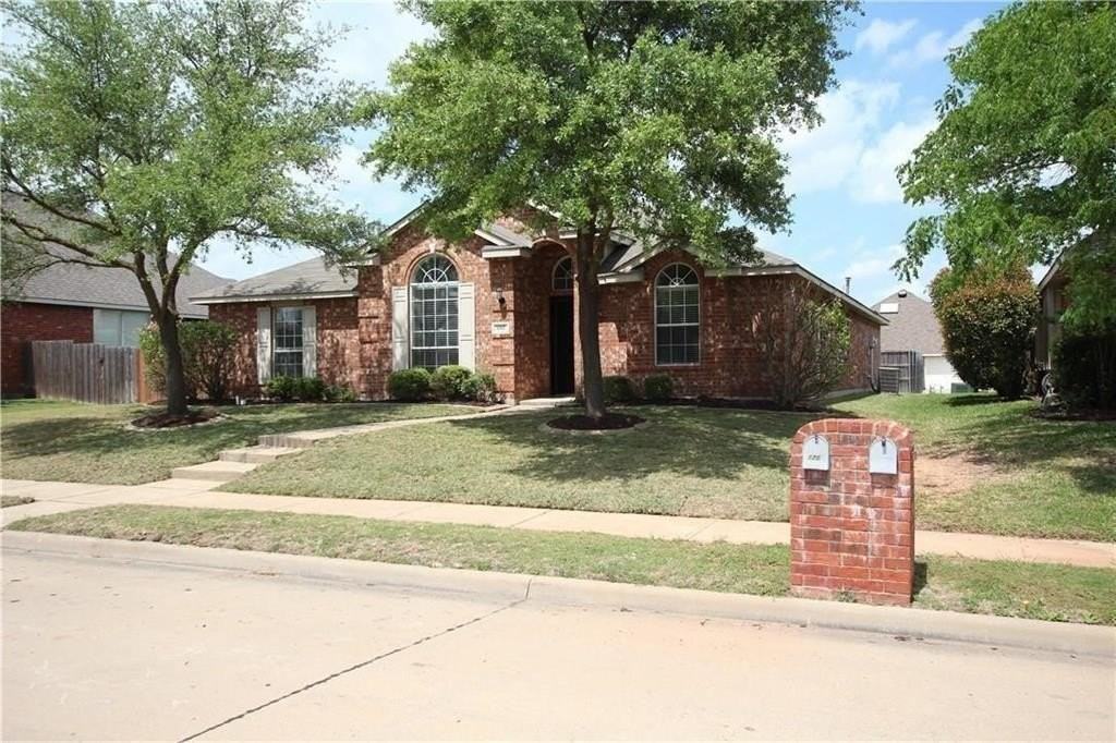 1707 Barton Springs Ct - Photo 2 of 22