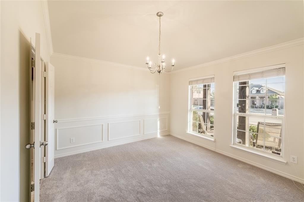 1627 Balboa Ln - Photo 2 of 23