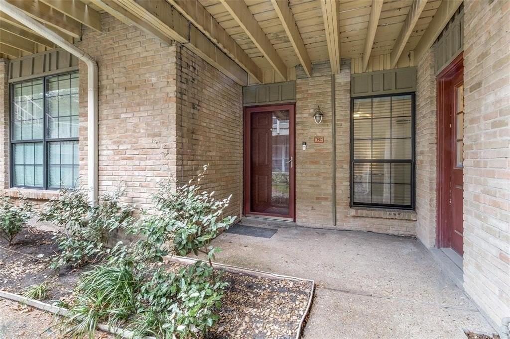 5916 Birchbrook Dr #129 - Photo 3 of 10