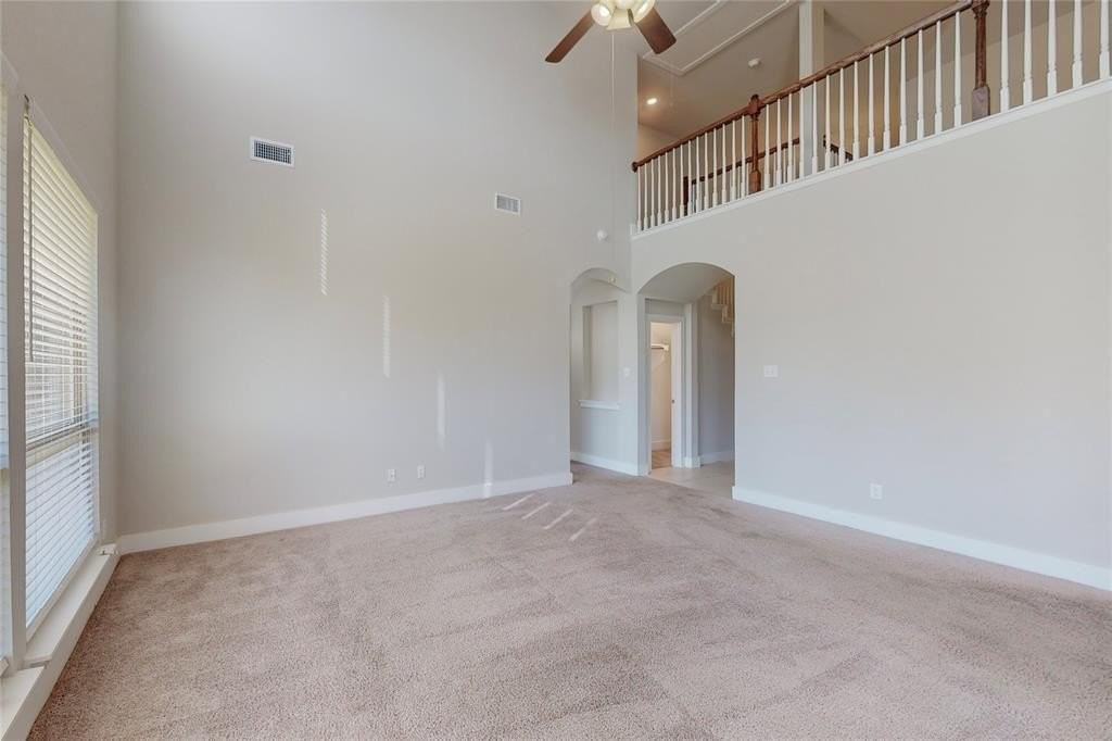 3912 Trenton Pl - Photo 5 of 34