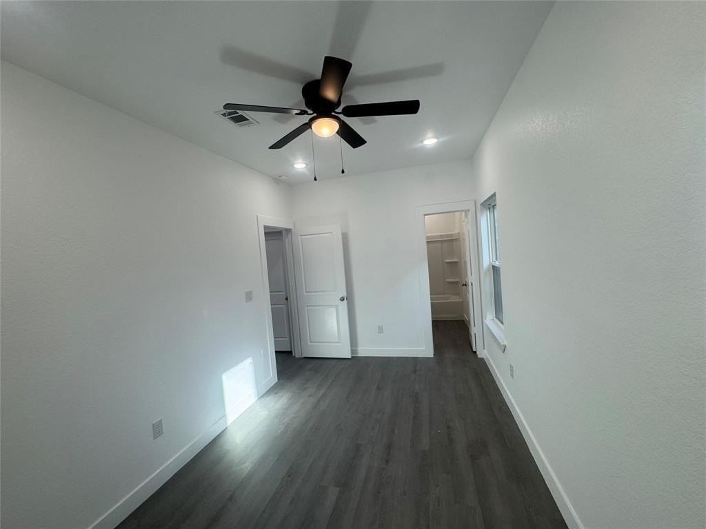 2806 Beechwood St - Photo 5 of 13