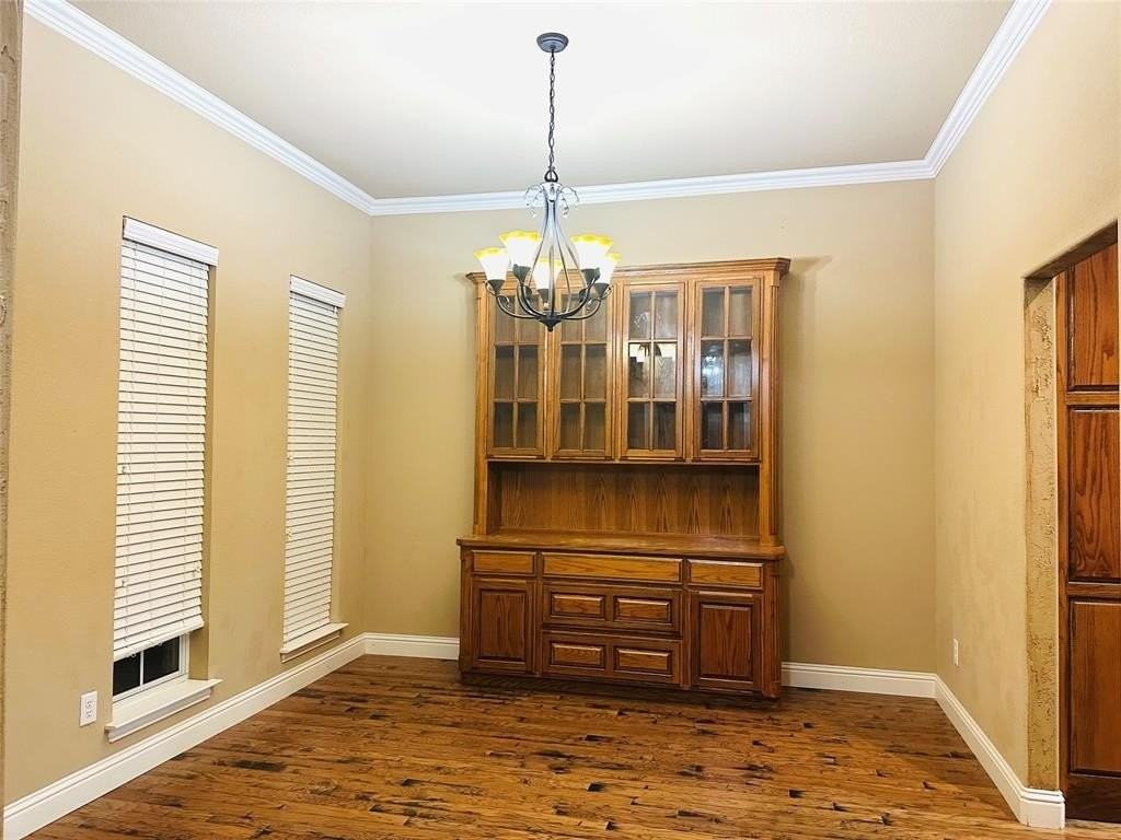 9129 Nob Hill Drive - Photo 3 of 20