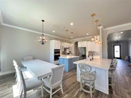 featured image of 101 Hearthstone Ct