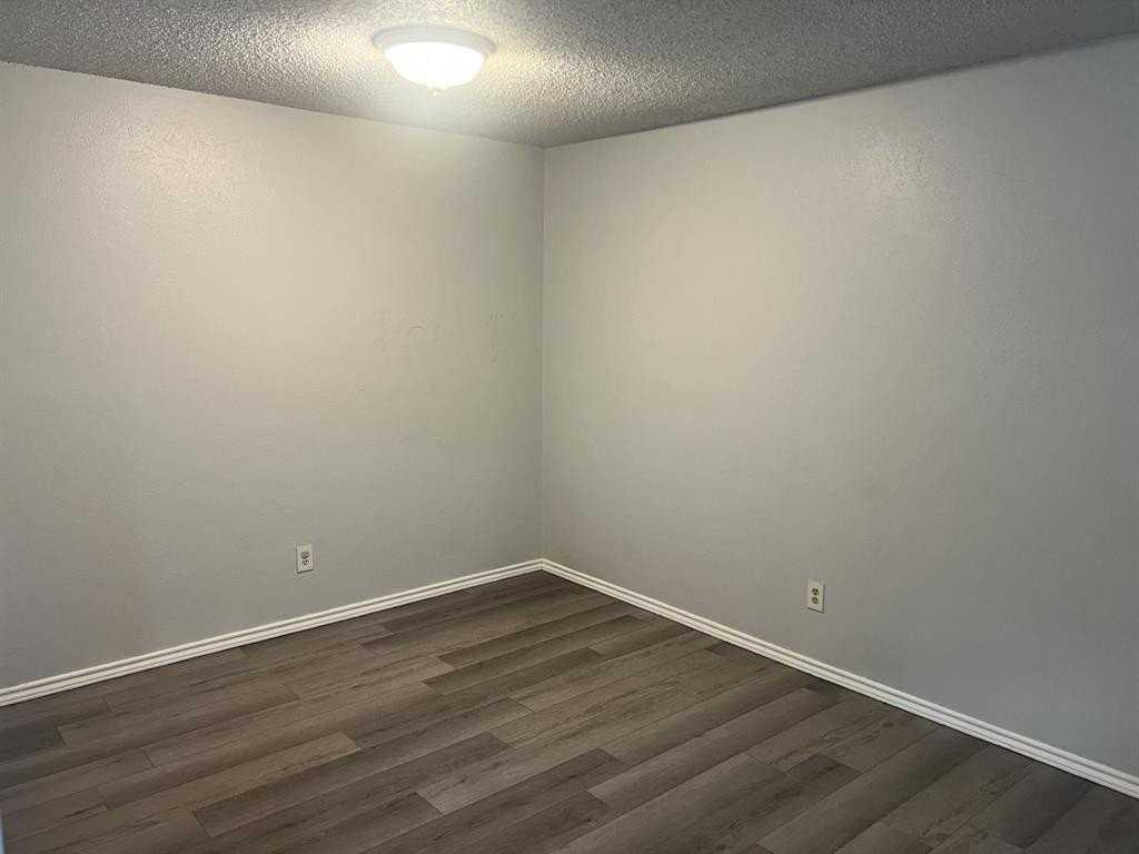 2029 Springwood Pl #B - Photo 5 of 15