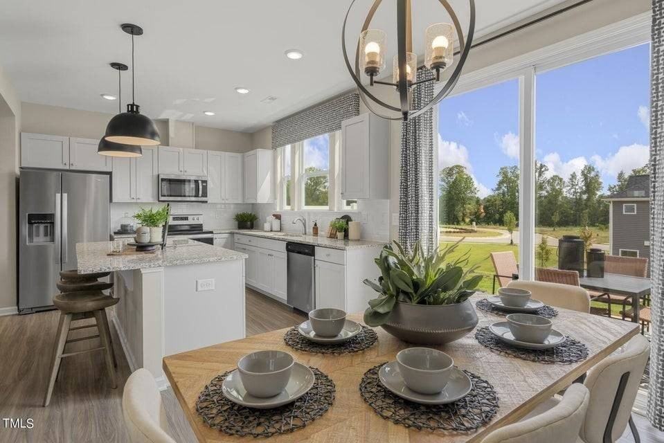 139 Siebold Street ##463 - Photo 2 of 24