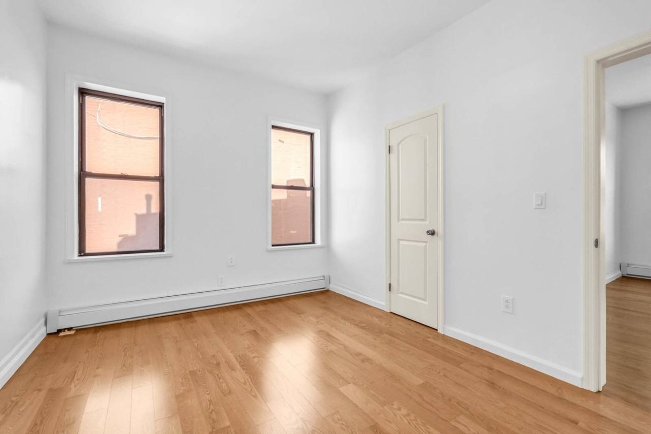 71-32 Fresh Pond Road - Photo 2 of 23