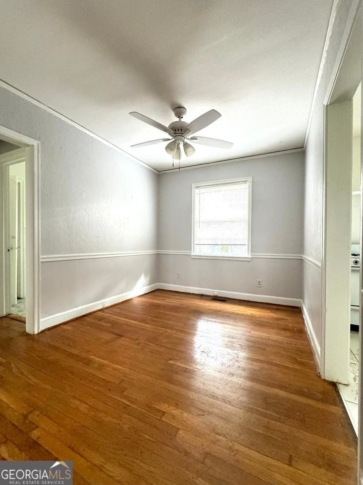 72 Delmont Drive Northeast - Photo 6 of 14