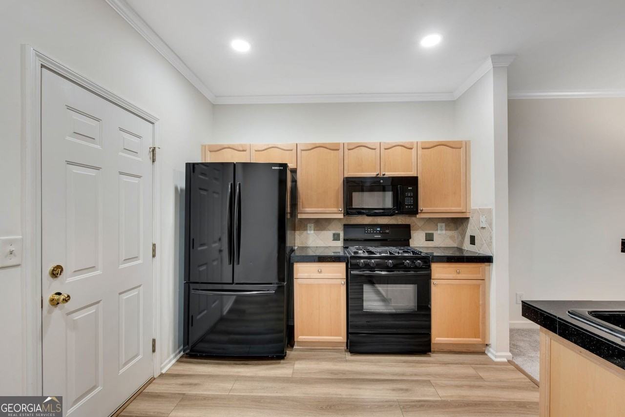 4188 Rogers Creek Court - Photo 3 of 11