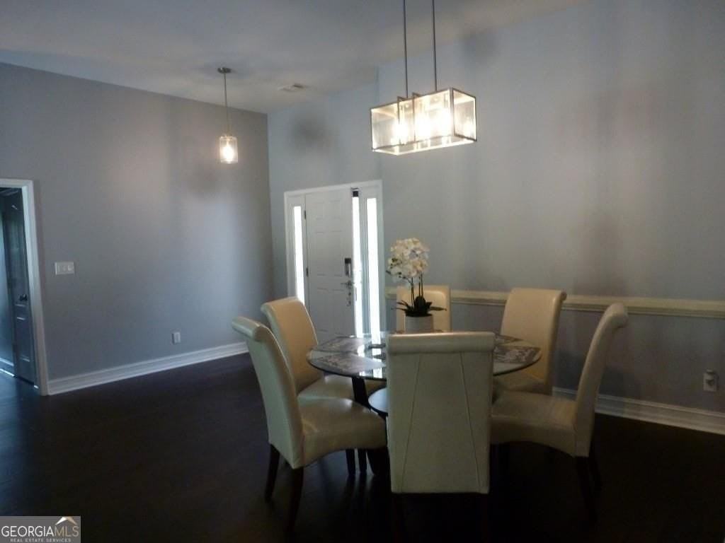 2695 The Terraces Way - Photo 4 of 28