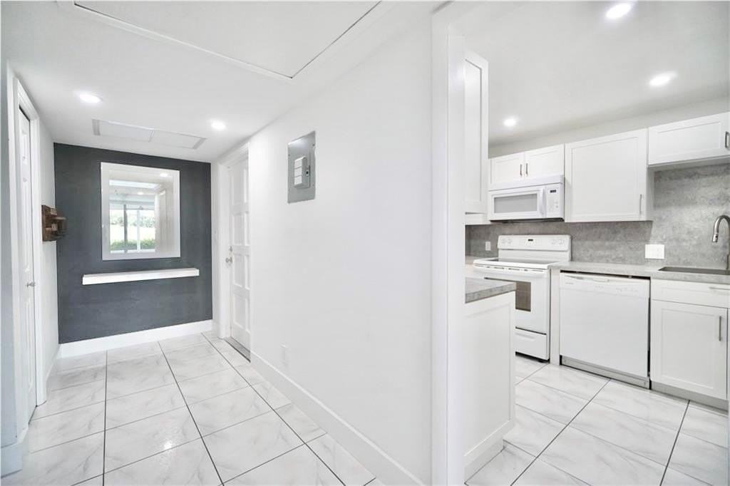 2651 S Course Dr #101 - Photo 4 of 34