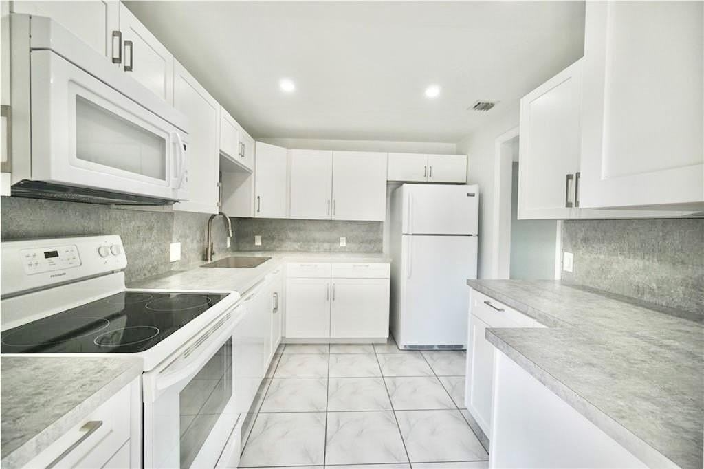 2651 S Course Dr #101 - Photo 6 of 34