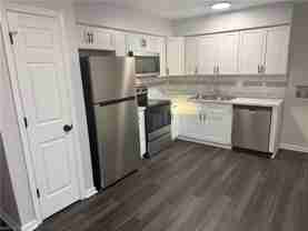 6212 Geneva Way #B - Photo 1 of 1