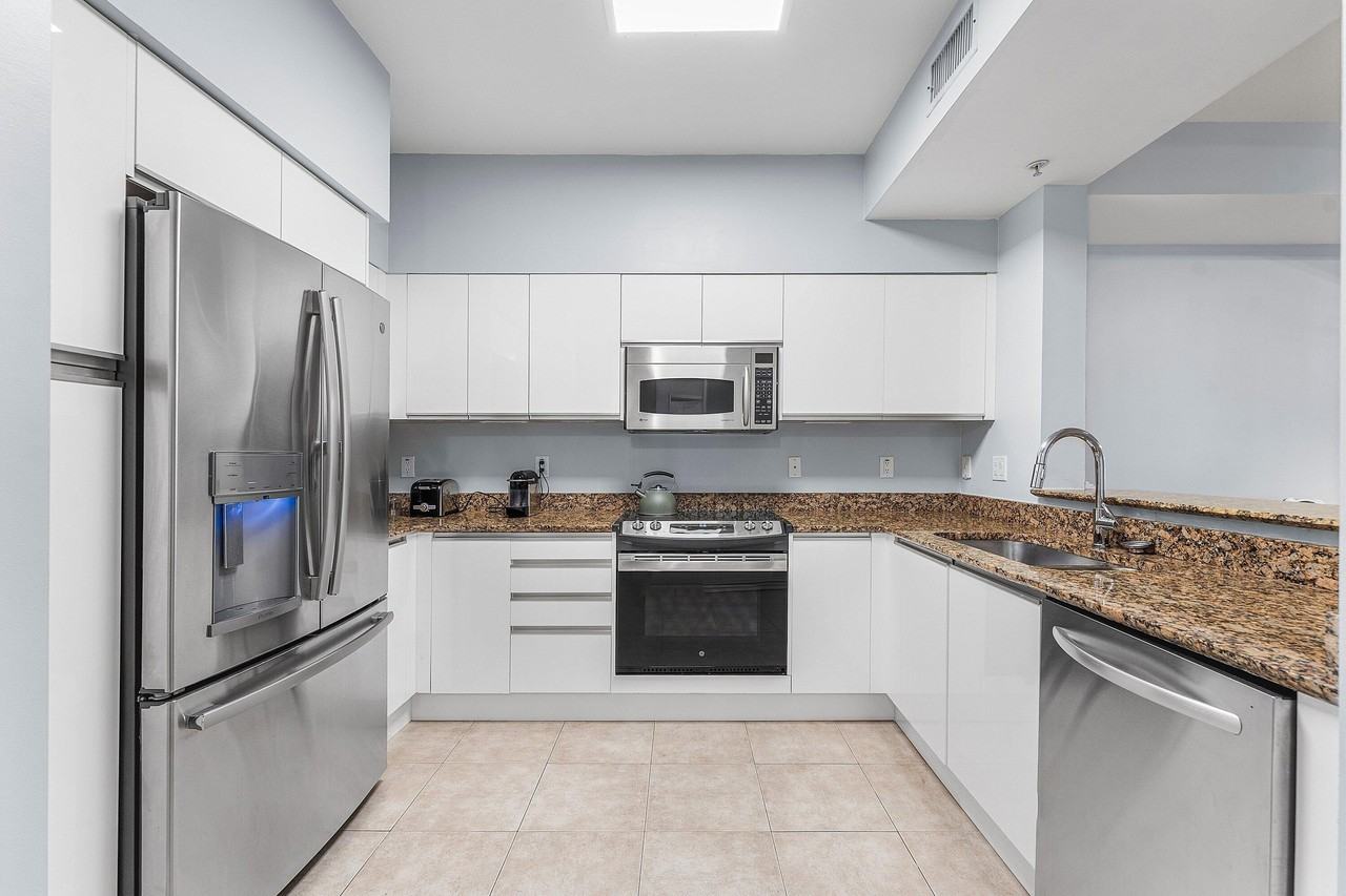 233 Federal Highway #308 - Photo 7 of 44