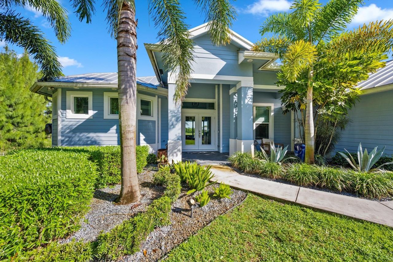 3155 Sw 78th Ave - Photo 4 of 50