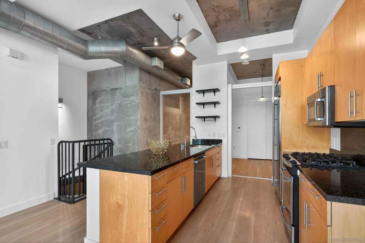 1025 Island Avenue #202 - Photo 4 of 37