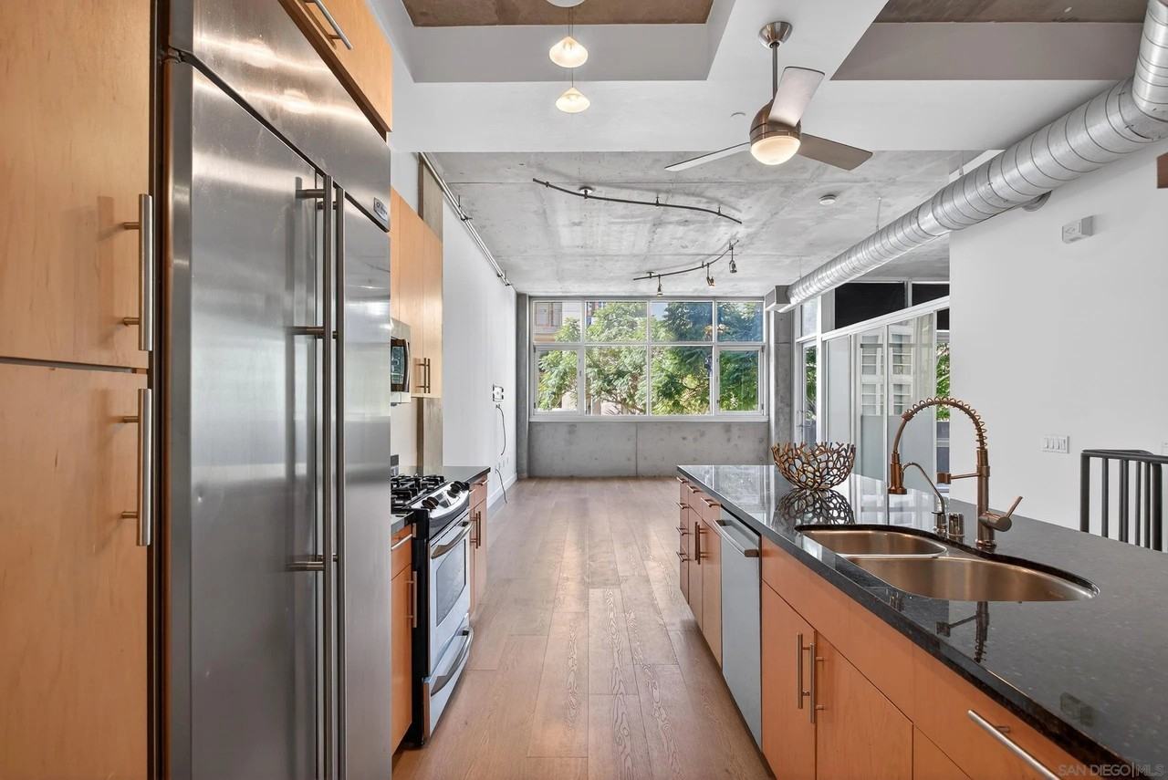 1025 Island Avenue #202 - Photo 6 of 37