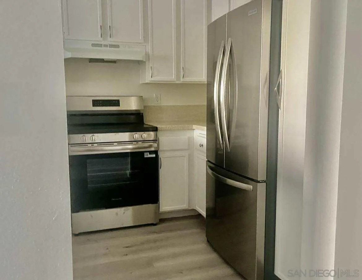 3980 Faircross Pl Unit 23 #23 - Photo 4 of 21