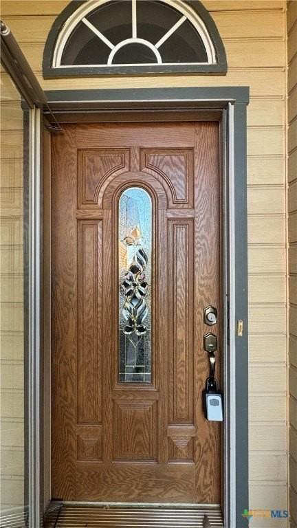 5502 Golden Dr - Photo 4 of 32