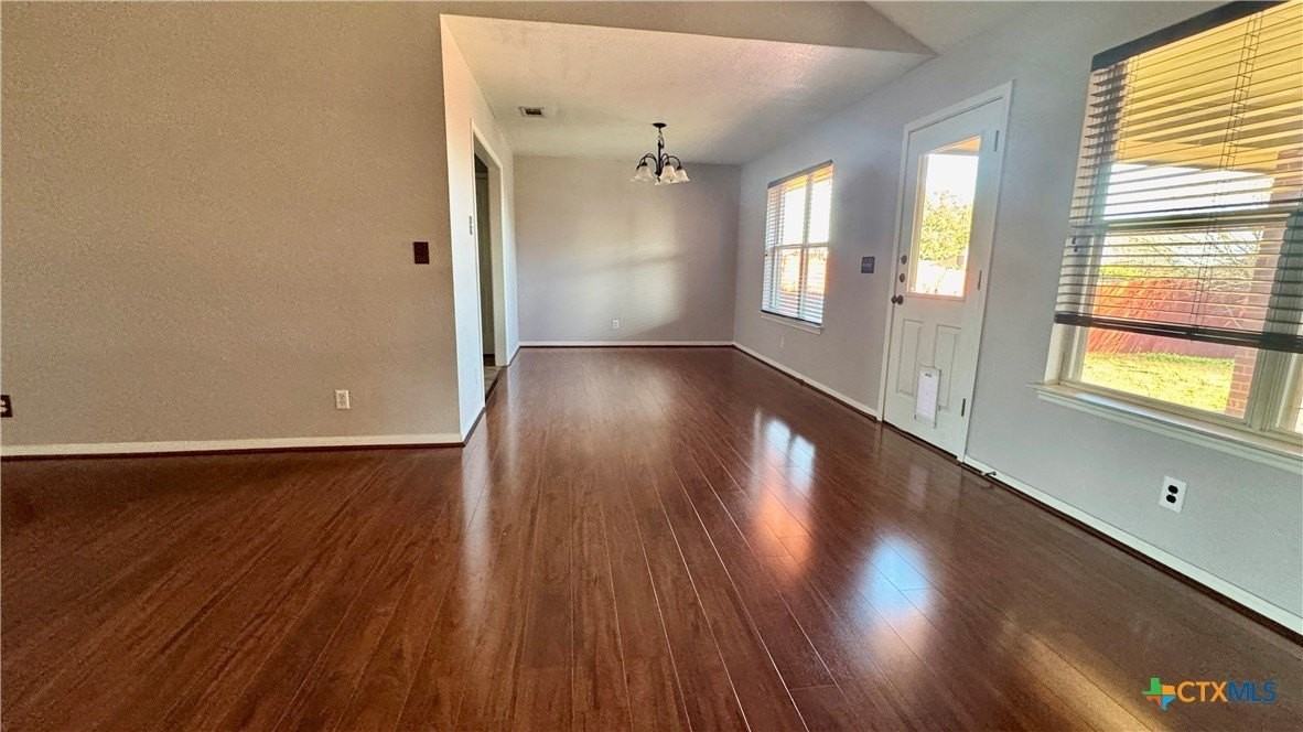 5502 Golden Dr - Photo 7 of 32