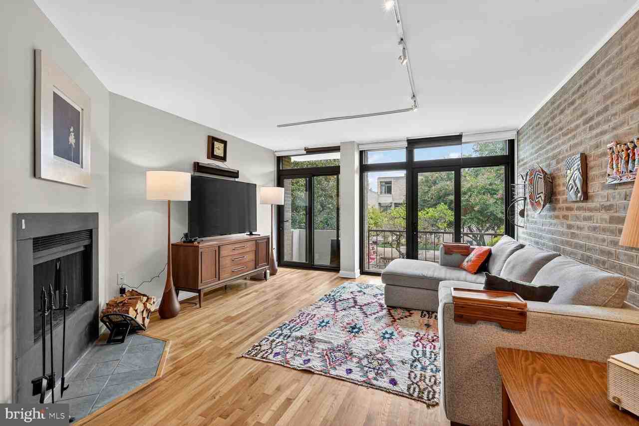 333 N St Sw Unit 333 #333 - Photo 7 of 20