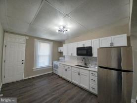 711 North Streeper Street - Photo 1 of 1