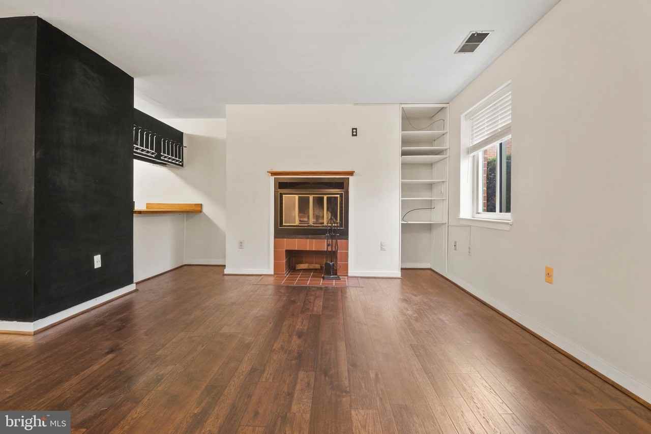 123 W Conway St Unit R #R58 - Photo 3 of 20