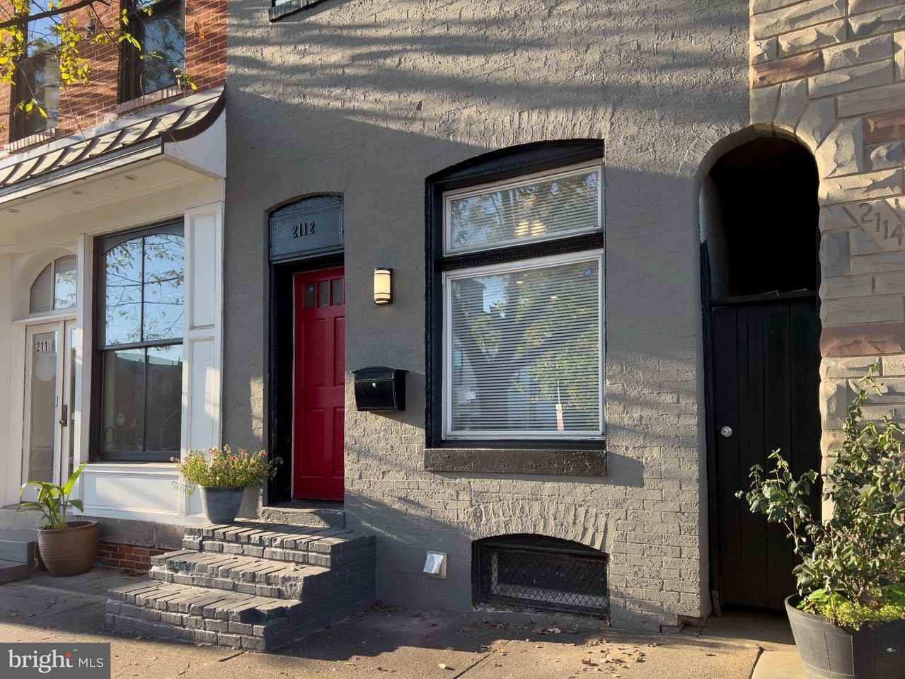 2112 Eastern Ave - Photo 2 of 35