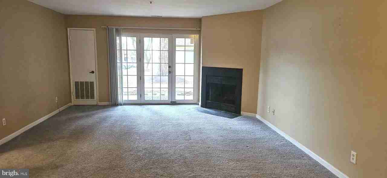 4906 Columbia Road #4 - Photo 3 of 10