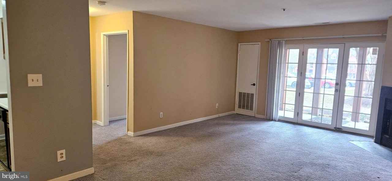 4906 Columbia Road #4 - Photo 6 of 10