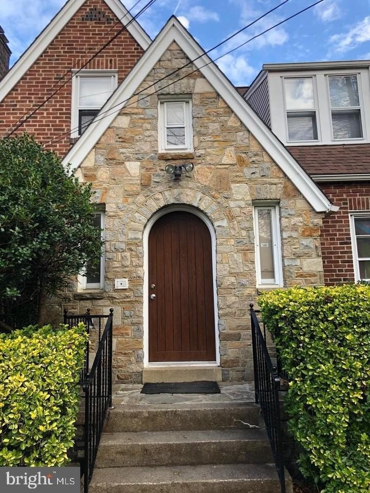 8009 Garland Ave Apt 1 #1 - Photo 7 of 22