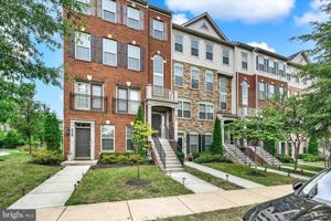 featured image of 2557 Campus Way North