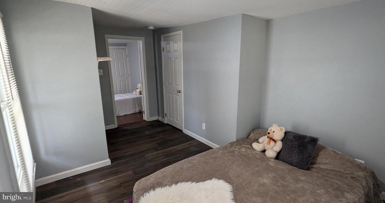 432 North Jonathan Street - Photo 4 of 10