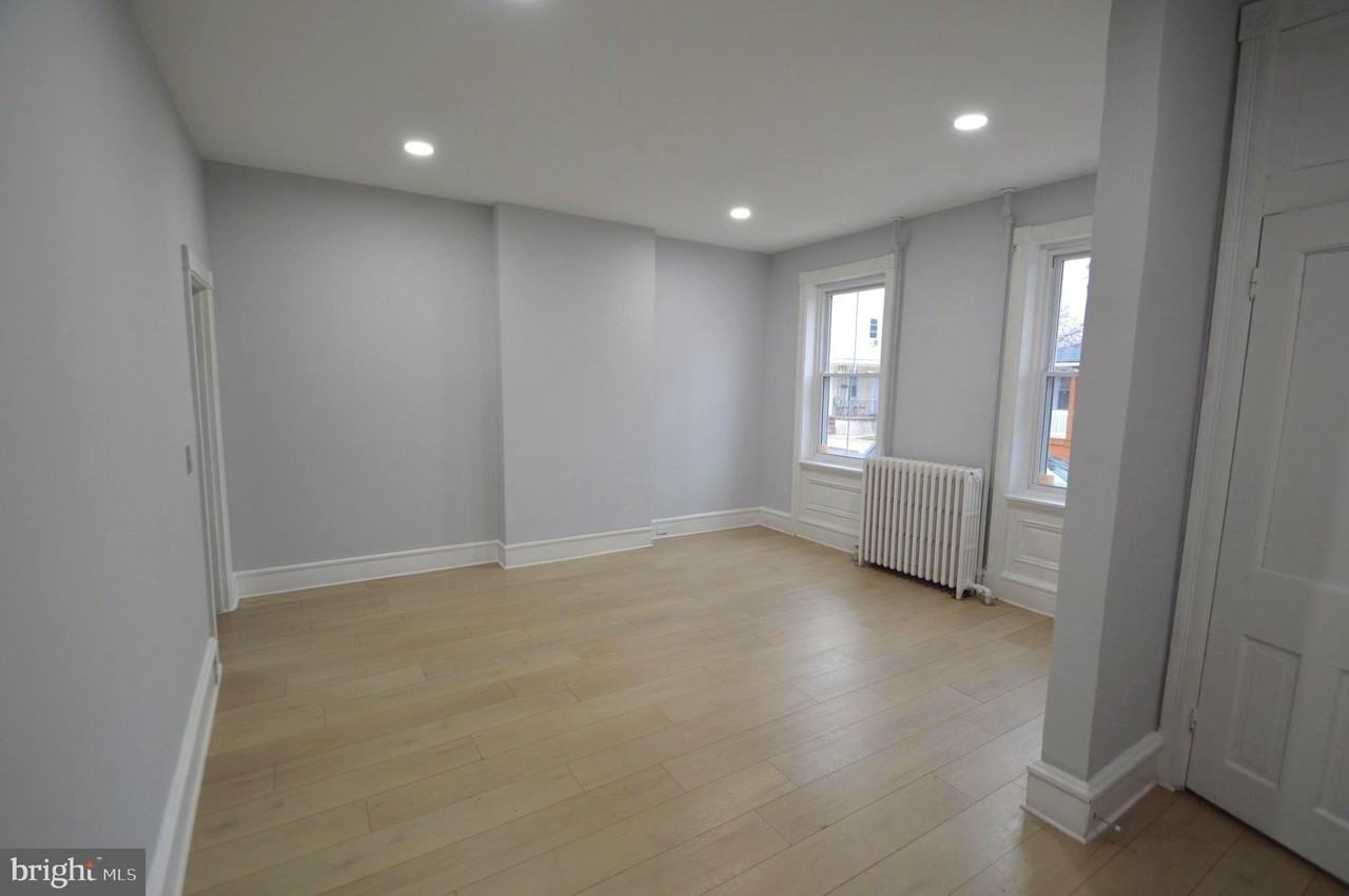 322 Jones Avenue - Photo 2 of 21