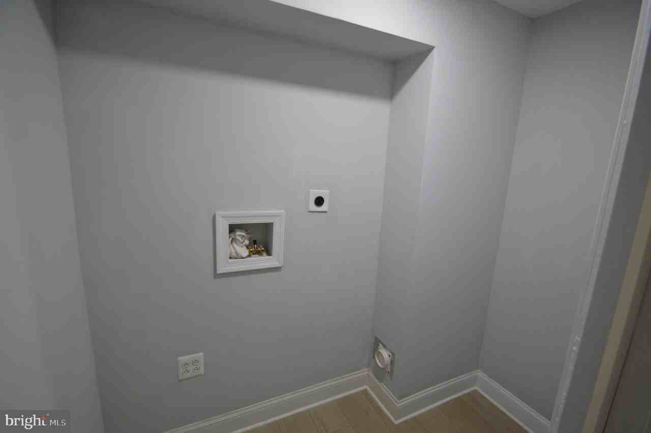 322 Jones Avenue - Photo 6 of 21