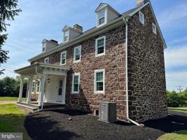 featured image of 16 Brownsburg Road