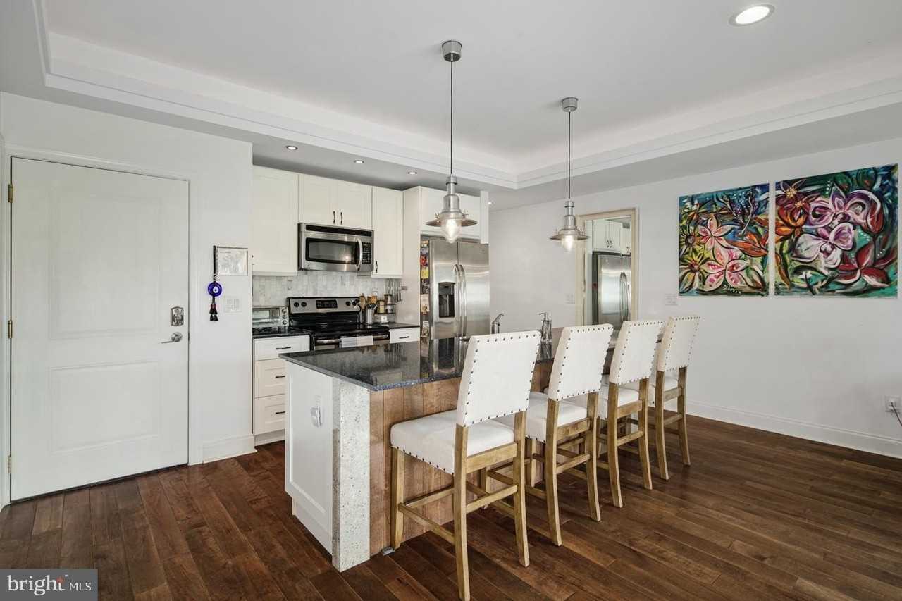 1022 Fairmount Avenue #5 - Photo 7 of 24