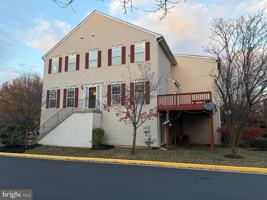 featured image of 6641 Creek Point Way