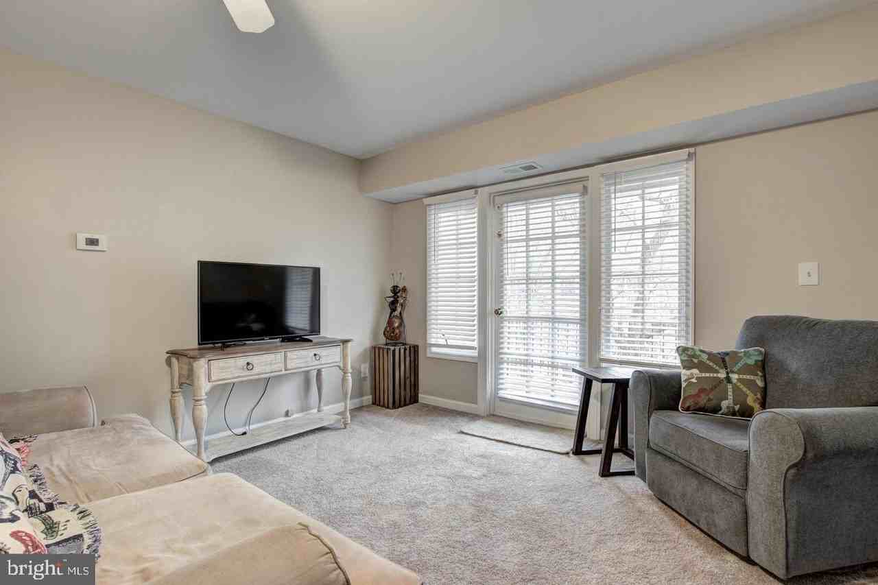 8354-G Dunham Ct Unit 655 #655 - Photo 3 of 23