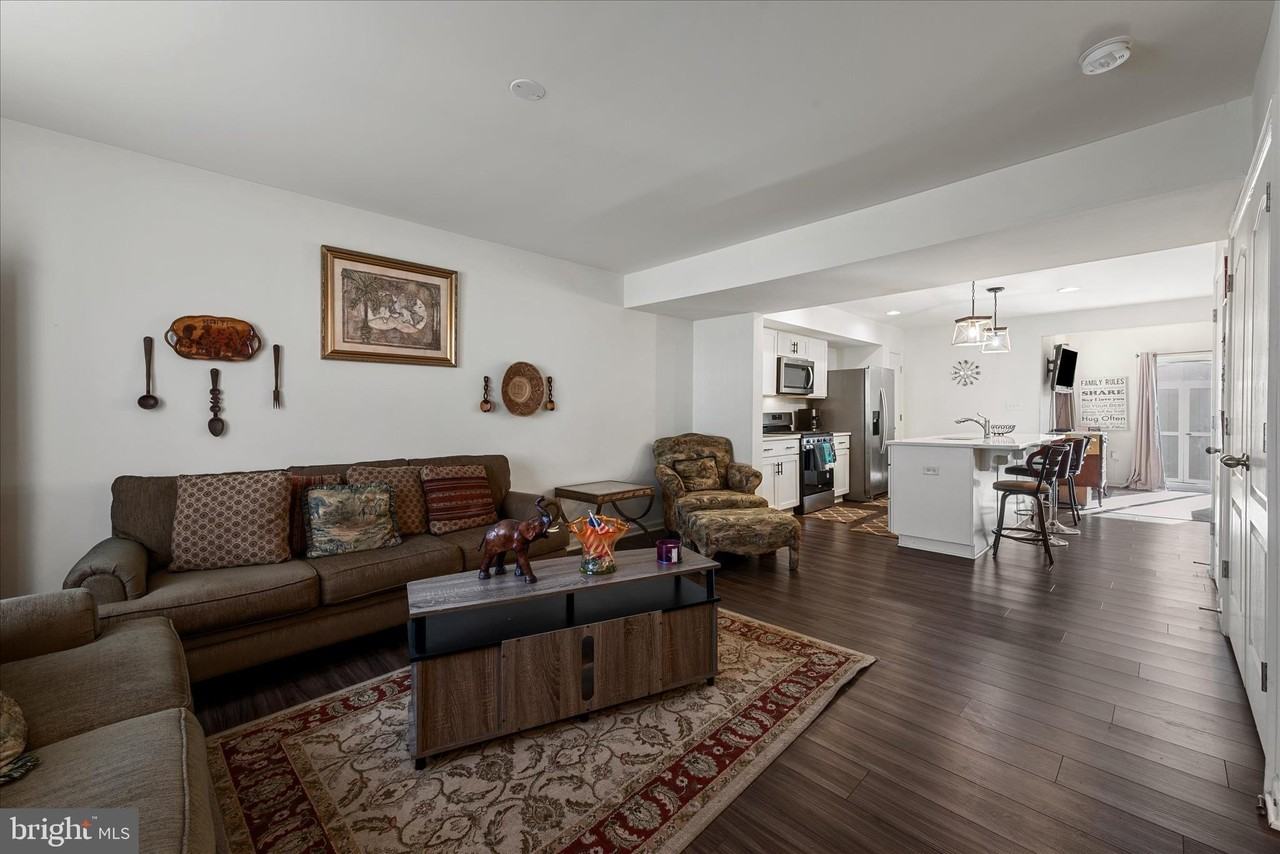 35 Mengel Rd - Photo 5 of 32