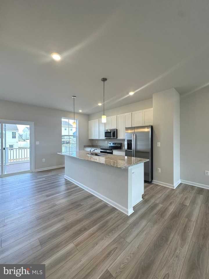 106 Telluride Way - Photo 3 of 50