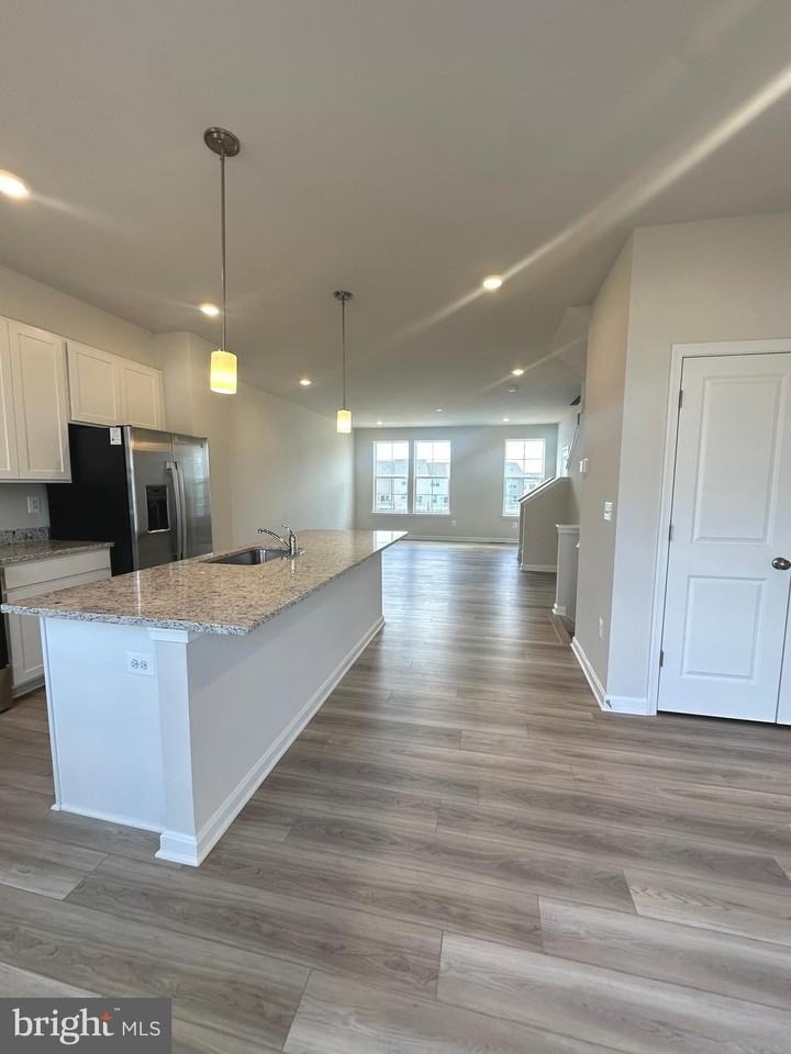 106 Telluride Way - Photo 5 of 50