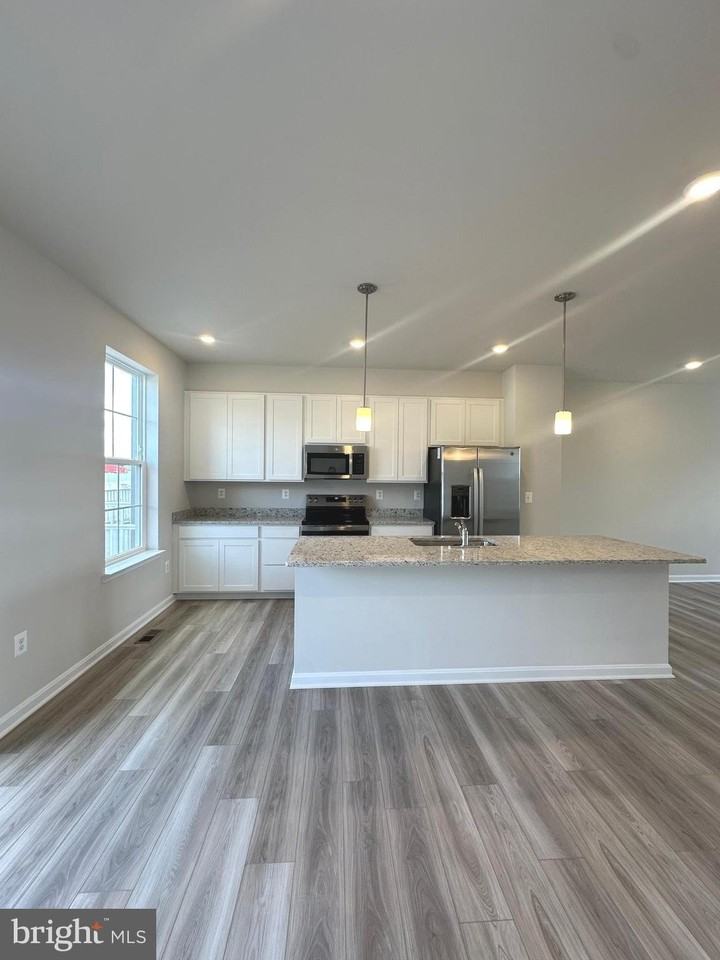 106 Telluride Way - Photo 7 of 50